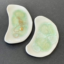 Smykkefad med gr�nt glas