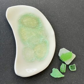 Smykkefad med gr�nt glas