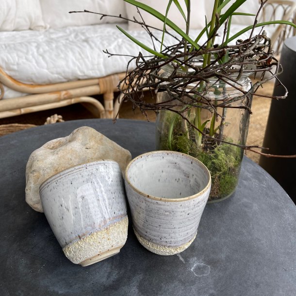 Krus i glasuren �Sol, strand og vand�