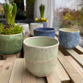 L�gkrukke i lysegr�nne nuancer