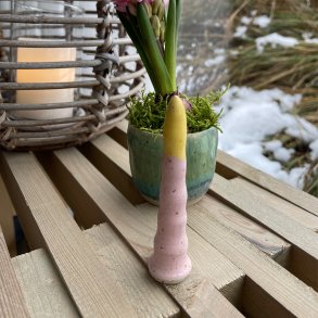 Juletr�, lyser�d med gul