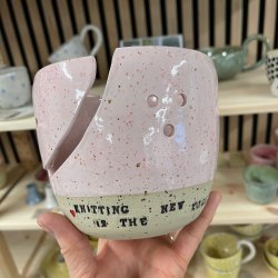 Garnsk�l, KNITTNG IS THE NEW YOGA