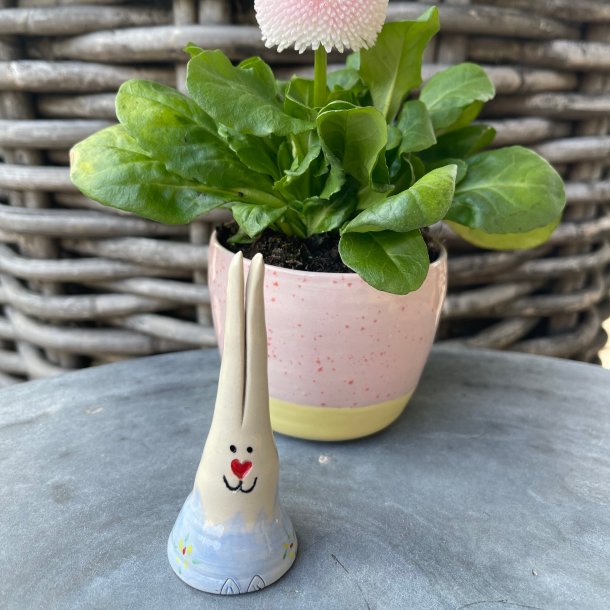 Lysebl� p�skehare