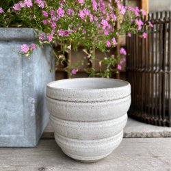 Kopper i smuk hvid mat glasur