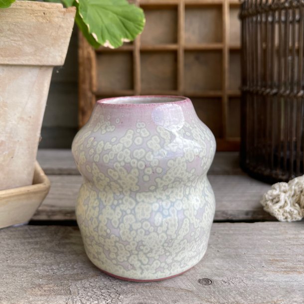 Vase i organiske former