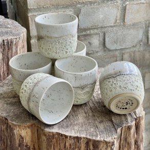 Espresso kop i den smukke kraterglasur