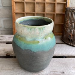 Vase i smukke gr�nne nuancer