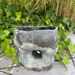 Unika krukke i kraterglasur i gr�nne nuancer