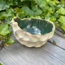 Unika sk�l i den smukkeste gr�nne farve