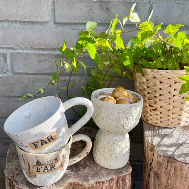 Keramikopsats i den smukke kraterglasur