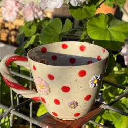 Smuk Mor kop med blomster og r�de dots