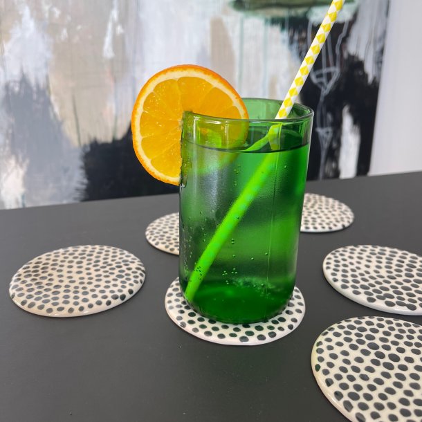 Bordskner, st af 6 stk. med sorte dots