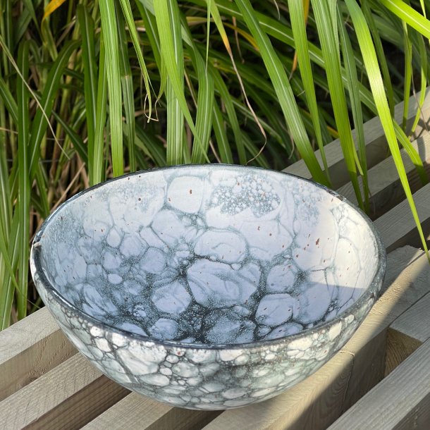 Sk�l i hvid med gr�n bobleglasur