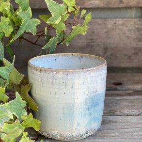 Kop i hvide og bl� nuancer