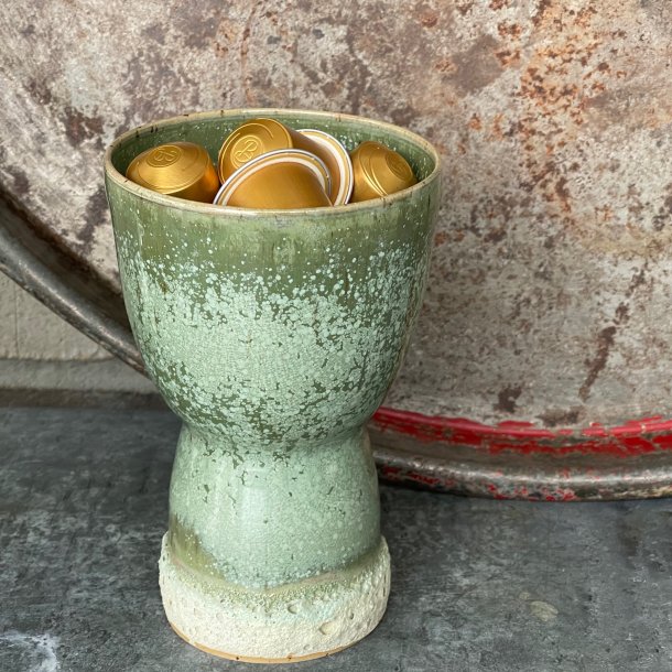 Keramikopsats i smuk gr�n glasur