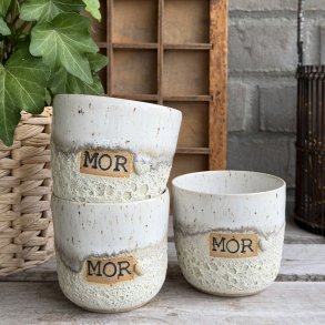 Mor kop i flot kraterglasur