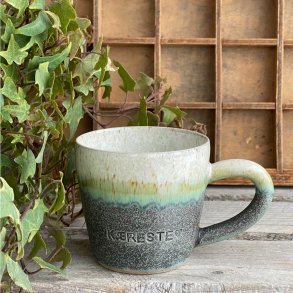 K�reste, kop med hank i smuk glasur