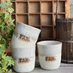 Far kop i smuk kraterglasur