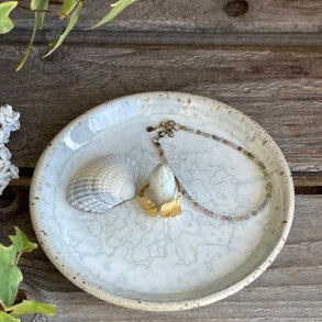 Smykkesk�l i lyse krystaller