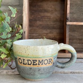 Oldemor kop i gr�nne nuancer