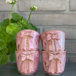 Sl�jfekop i smukke lyser�de nuancer