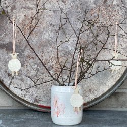 Vase i glasuren � Abrikosblomst� 