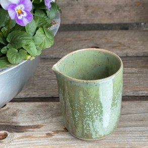 M�lkekande, gr�nne krystaller