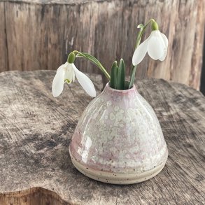 Mindre vase i de smukke krystaller