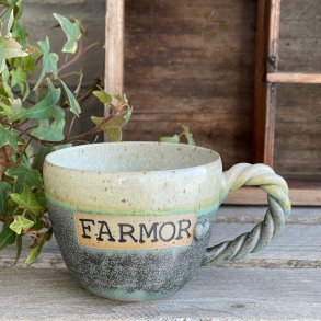 Farmor kop i gr�nne nuancer