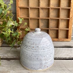 Keramikklokke med tallerken